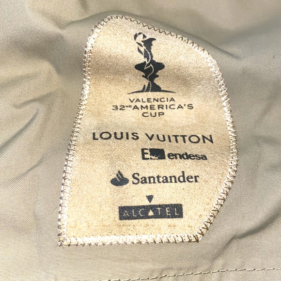 RARE- OFFICIAL MURPHY&NYE CREW Valencia 32nd America’s Cup Women Size XL - Picture 10 of 16